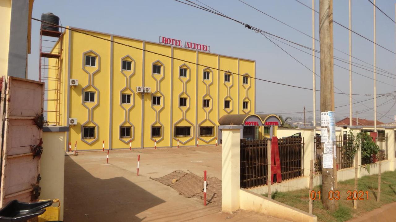 Hotel Altitel Bafoussam Dış mekan fotoğraf