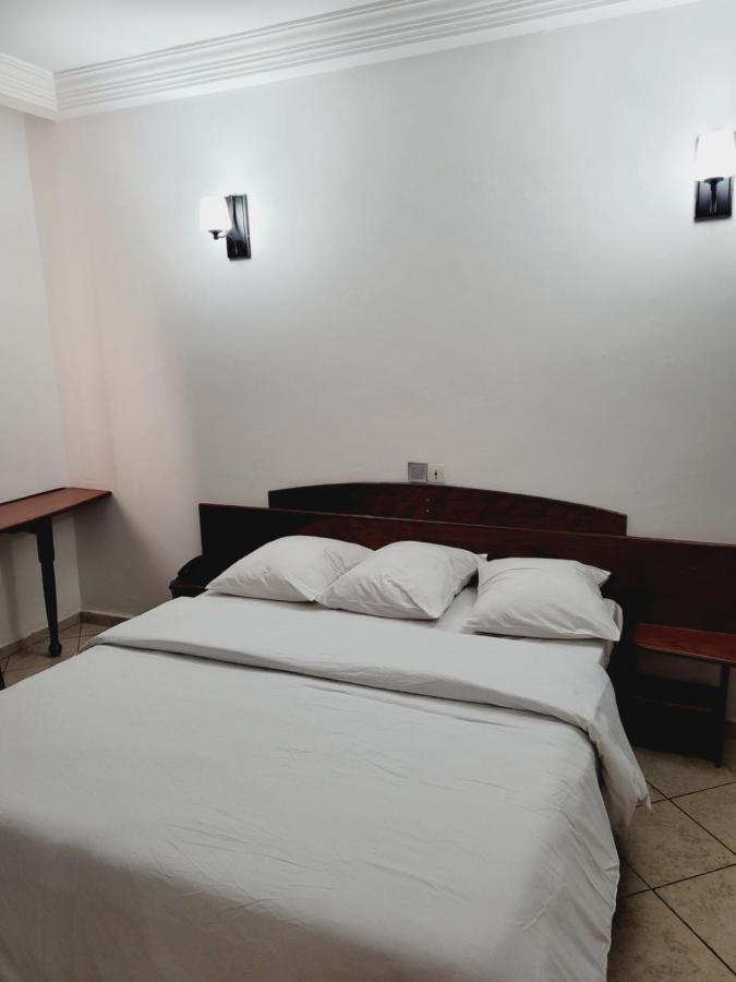 Hotel Altitel Bafoussam Dış mekan fotoğraf
