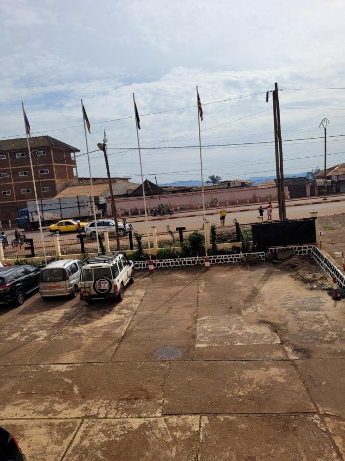 Hotel Altitel Bafoussam Dış mekan fotoğraf