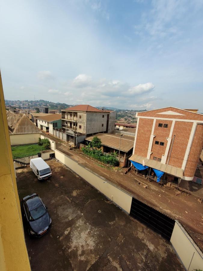 Hotel Altitel Bafoussam Dış mekan fotoğraf