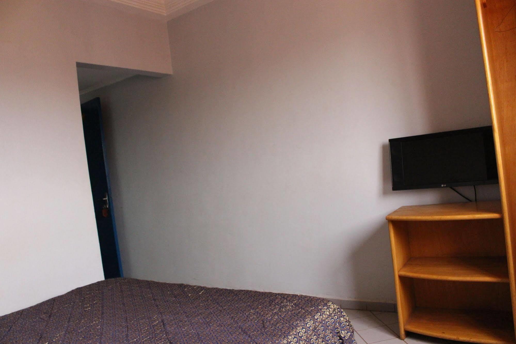 Hotel Altitel Bafoussam Dış mekan fotoğraf