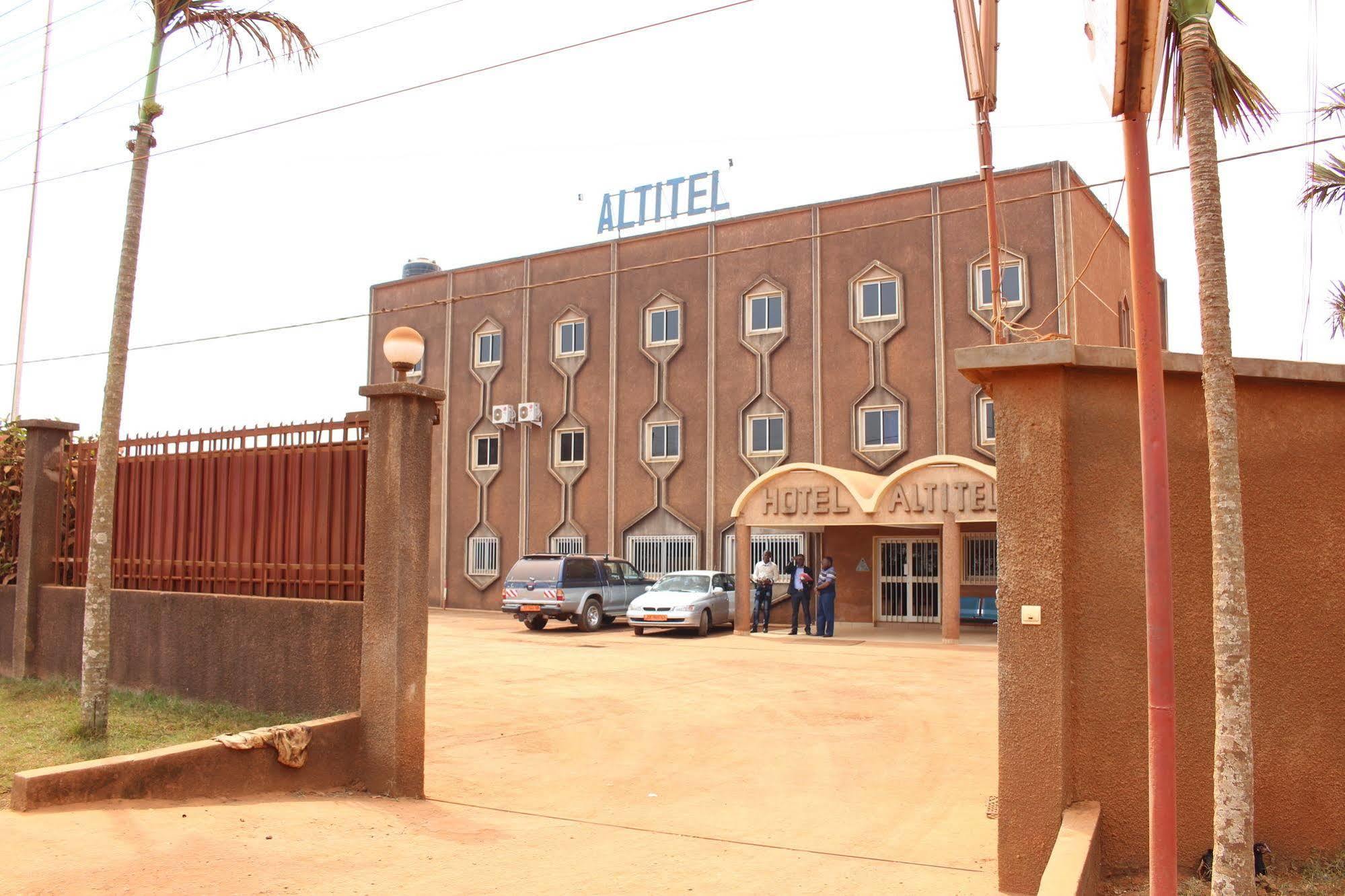 Hotel Altitel Bafoussam Dış mekan fotoğraf